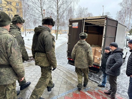 Из Нижнего Новгорода передали очередной гуманитарный груз

«Вместе с коллегами передали в одну из наших..