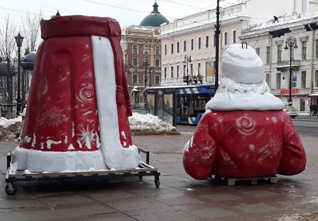 Петербург и Ленобласть отказались от новогодних фейерверков

Смольный подтвердил, что праздничного салюта..