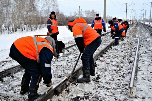 Четверо нижегородцев похитили у «РЖД» больше 20 миллионов, перепродавая рельсы и топливо

По материалам дела,..