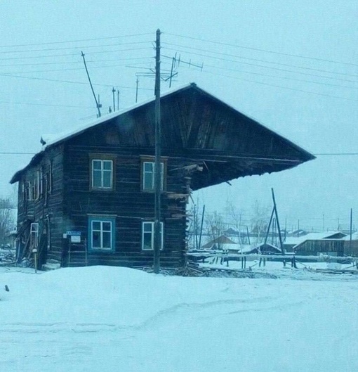 Когда решил съехать от родителей и забрал половину дома с собой.
📍Лукоянов

..