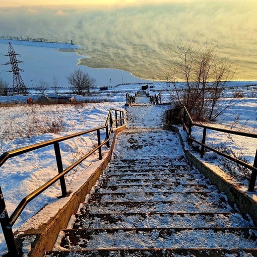 Когда зима полноценно вошла в свои права ❄️☃️

Доброе утро, Волгоград..