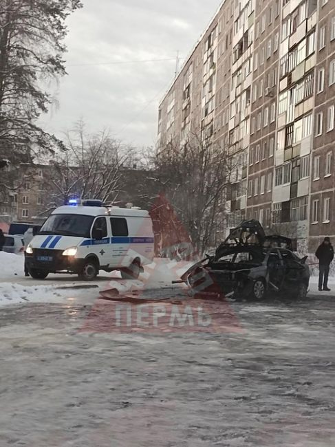 🔥 Сегодня утром на ул. Кабельщиков (Гайва) сгорел автомобиль.

В МЧС мообщение о возгорании поступило в 08..