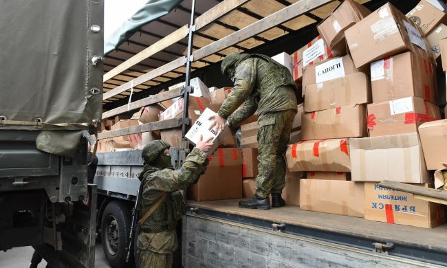 Ростовская область поставили бойцам с начала спецоперации более пяти тысяч тонн гуманитарной помощи.
 
Об..