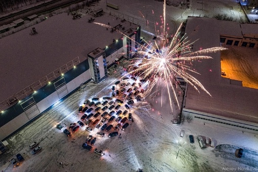 Пермяки готовят новый автомобильный флешмоб к Новому году!

В этот раз водители хотят сделать цифру 2024 и..