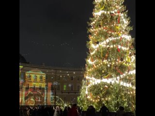 Атмосфера на Дворцовой..