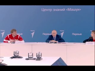 Путин рассказал, как в детстве мама поставила его в угол 
 
Во время заседания наблюдательного совета..