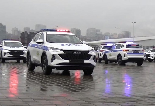 Донские автоинспекторы получили новые китайские машины.

Служебный автопарк полицейских пополнился 78..