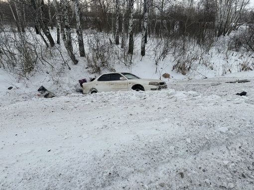 В лобовом ДТП на омской трассе пострадали двое детей и их мать

Еще одно ДТП с пострадавшими произошло в..