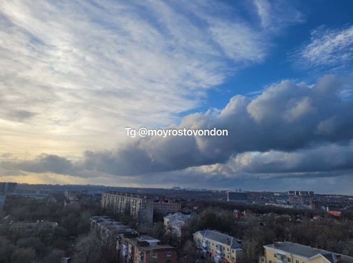 Ростов сегодня утром 😍 Зимнего настроения даже не ощущается,..