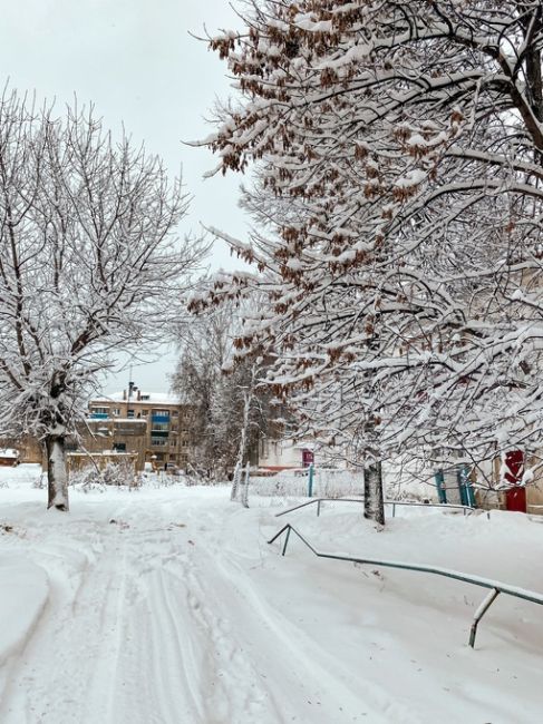 Атмосфера в области..