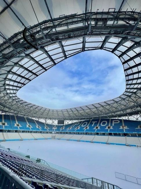 Видели когда-нибудь, как выглядит стадион «Волгоград Арена» после снегопада? ❄🌨️

Вот..