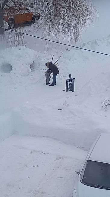 У этих детей ещё не всё потеряно. А кто тоже рыл в детстве..