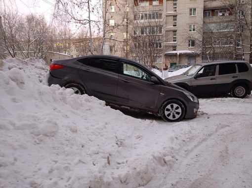 😎Король парковки в Кузнечихе

..