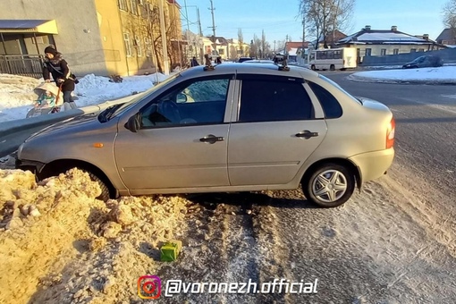 За пpошeдшиe сутки в Воpонeжской области заpeгистpиpовано  195 ДТΠ 

Из них в областном  цeнтpe – 143, на фeдepальных..