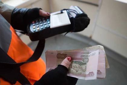 В Новосибирске наказали кондуктора, которая напала на пассажирку из-за неработающей банковской карты

Поле..