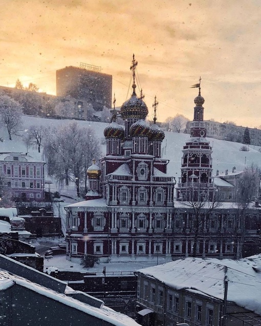 Рождественские богослужения пройдут в 70 храмах Нижнего Новгорода.

Митрополит Нижегородский и Арзамасский..