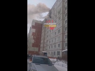 Пожар в многоэтажке на Гашека🔥

Новости без цензуры (18+) в нашем телеграм-канале..