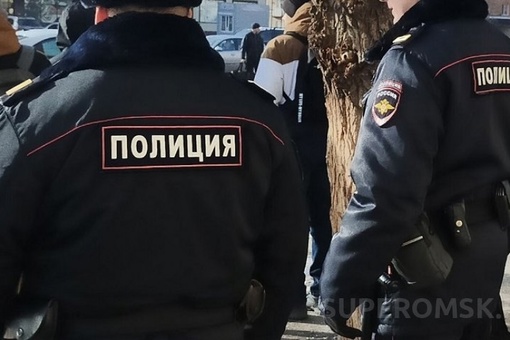 В Омске на улице совершено нападение с ножом на беременную

Омские правоохранители рассказали в..
