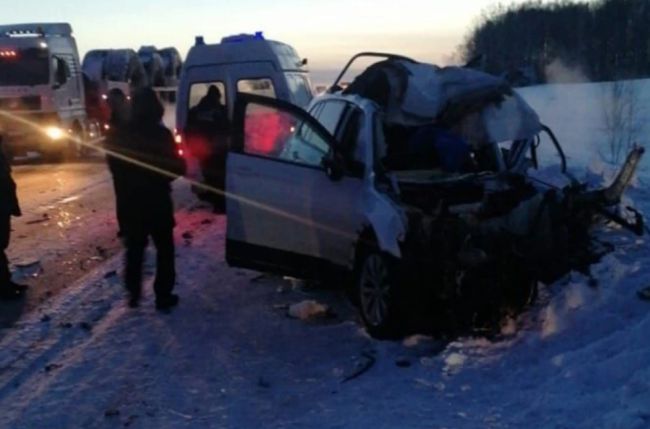 Новосибирской области произошла серьезная авария 4 января

Вечером 4 января на трассе в Тогучинском районе..