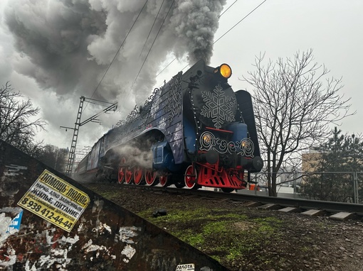 🚂Паровоз на Пригородном вокзале пустил столб пара 

⚠ВНИМАНИЕ! [https://vk.com/video/@etorostovnadonu|Видео могут смотреть]..