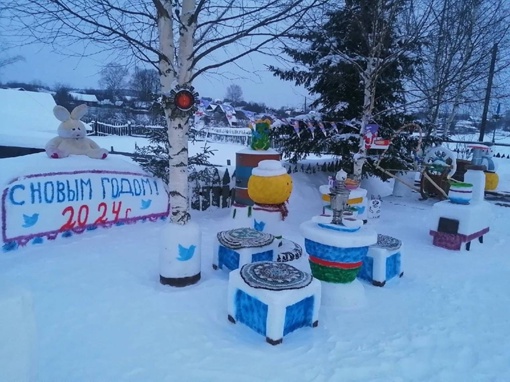 Какую красоту создают жители Прикамья своими руками из снега ❄️

📸: Подслушано..