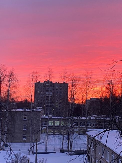 Сегодня в небе была необычайная красота..