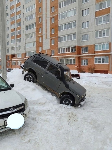 😎Король парковки в Кузнечихе

..