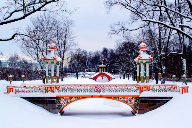 Зима — не повод отказывать себе в удовольствии посетить Пушкин в выходной день. Вот как раз вариант такого..