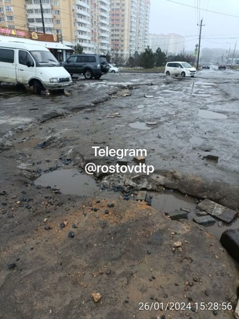 На дороги Суворовского без слез не..