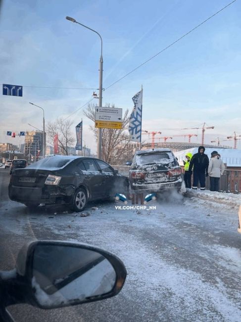 🗣️ Авария на Канавинском мосту. Движение..