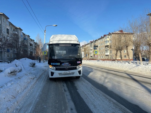 В Омске водитель автобуса сбил ребенка на пешеходном переходе

Сегодня в 12:30 часов в Госавтоинспекцию..