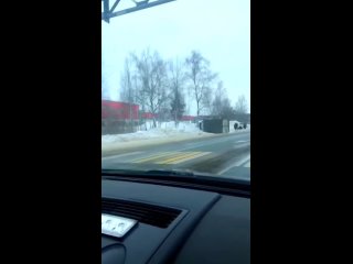 ДТП на Северном шоссе в Дзержинске.

Будьте осторожнее на дорогах!
..