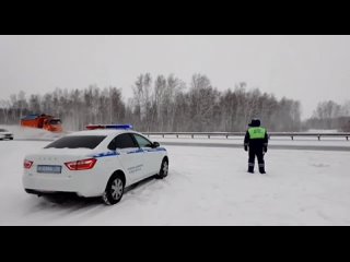 ❗️ГИБДД предупреждает, что на трассах  Тюмень-Омск и Тюмень-Ханты-Мансийск снегопад

Плохая..