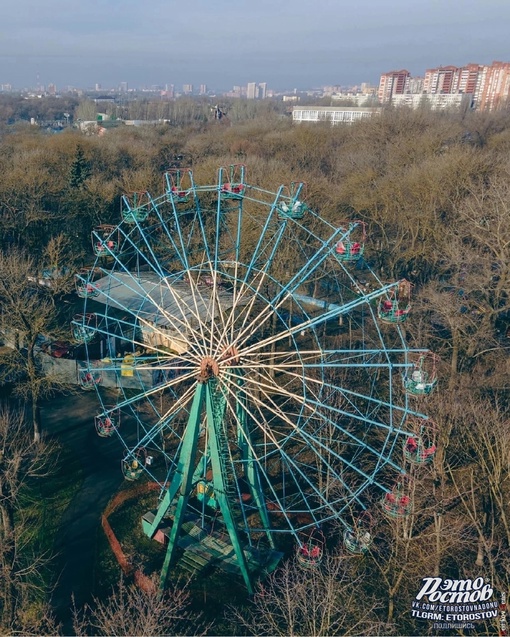 🎡 Колесо обозрения из вашего детства. Парк..