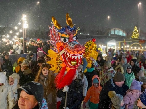 «Сказочная атмосфера»: в Волгограде весело отметили Китайский Новый год 🐲🎊
 
🔥 Волгоградцы пронесли..