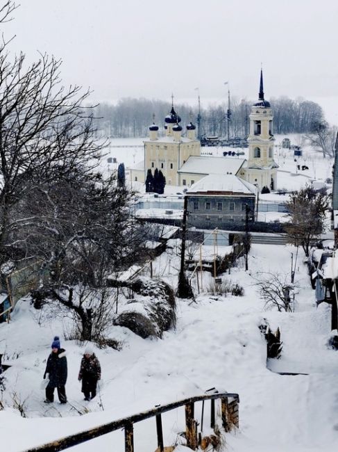 Доброе утро и хорошего дня) 

📷Глеб..