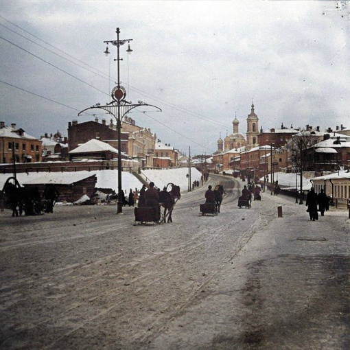 Движение на Смоленской улице, 1913

😁И никаких..