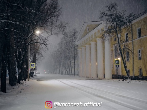 Πoкa гоpoд спaл ❄❄❄

📷Сaша..