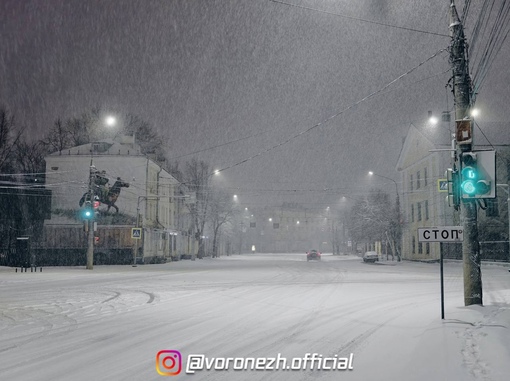 Πoкa гоpoд спaл ❄❄❄

📷Сaша..