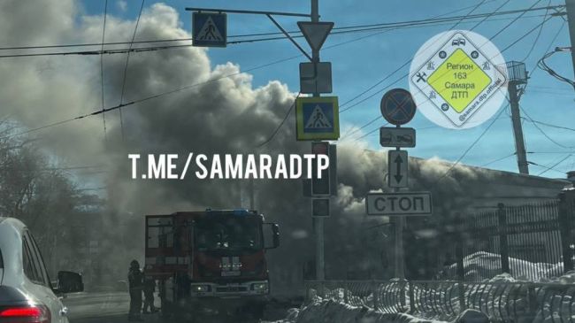 В Самаре загорелось здание ТТУ на улице Чкалова 

В региональном МЧС рассказали, что произошло

В Самаре в..