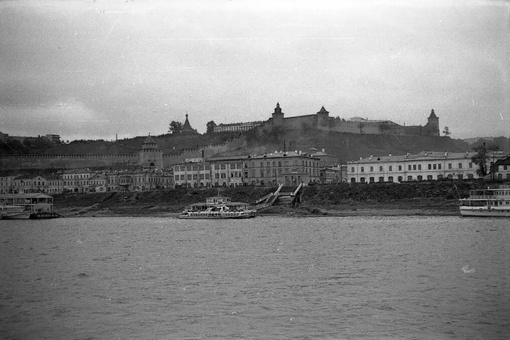 Набережная и вид на Кремль, 1961..