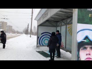 ‼Сегодня утром в Березниках на остановке "Мира", напротив ТЦ Миллениум, прохожие обнаружили тело мужчины...