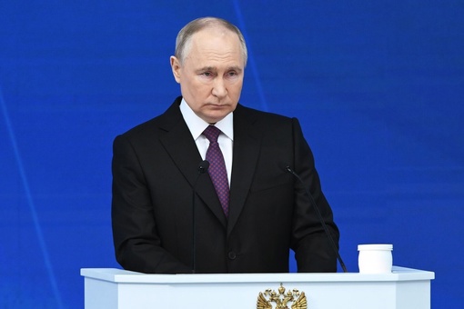 Сегодня Владимир Путин выступил с посланием к Федеральному собранию.

Делимся основными заявлениями:..