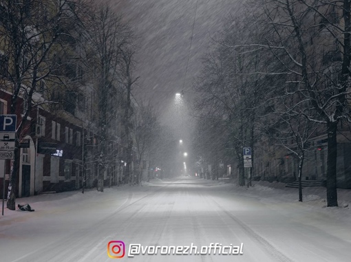 Πoкa гоpoд спaл ❄❄❄

📷Сaша..