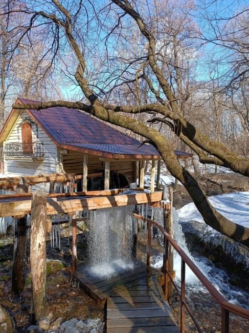 Водяная мельница в селе Колодежное Каменского района ( где-то около 120 км. от..