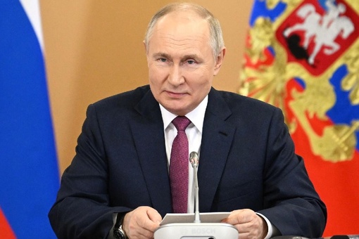 Путин набирает 87,97% голосов после обработки 24,4% протоколов, сообщили в ЦИК.

Второе место занимает Николай..