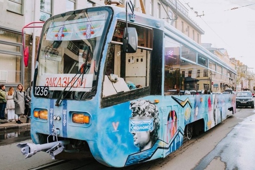 Восстановленный арт-трамвай планируют запустить в Нижнем в мае.

Весной 2023 года трамвай по ошибке закрасили..