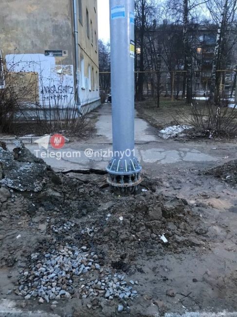 Жители улицы Черняховского говорят, что ремонт трамвайных путей преподнес для них маленький..