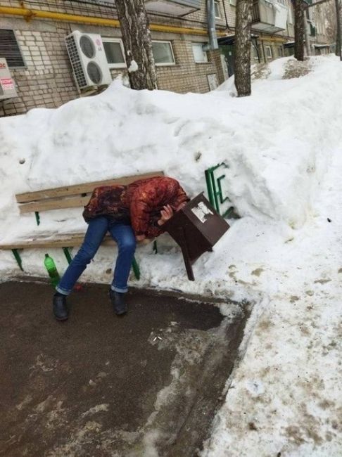 🗣️ Девчонки, признавайтесь, до кого принц не дошел сегодня?!

Имейте совесть, замерзнет..