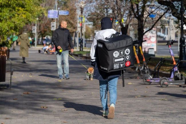 СМИ пишут: «Спрос на курьеров в Перми увеличился в 4,3 раза»

Ожидается, что в этом году увеличится и..